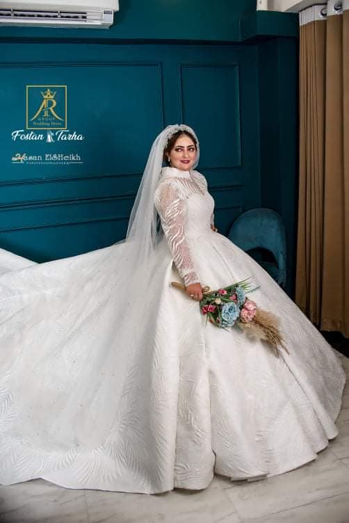 شوق فارس تتألق في أحدث جلسة بعدسة حسن الشيخ