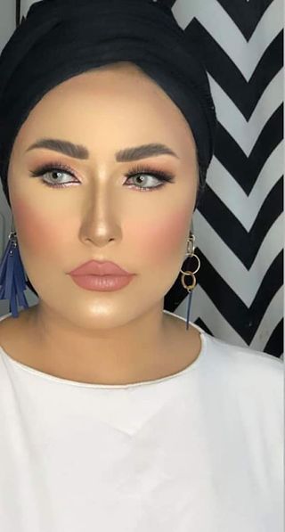 كاريمان فتحي تتألق في أحدث إطلالة بلمسة رغدة الشربيني