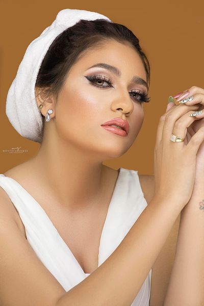 سالمين علي تتألق في أحدث إطلالة بعدسة مصطفى سيد