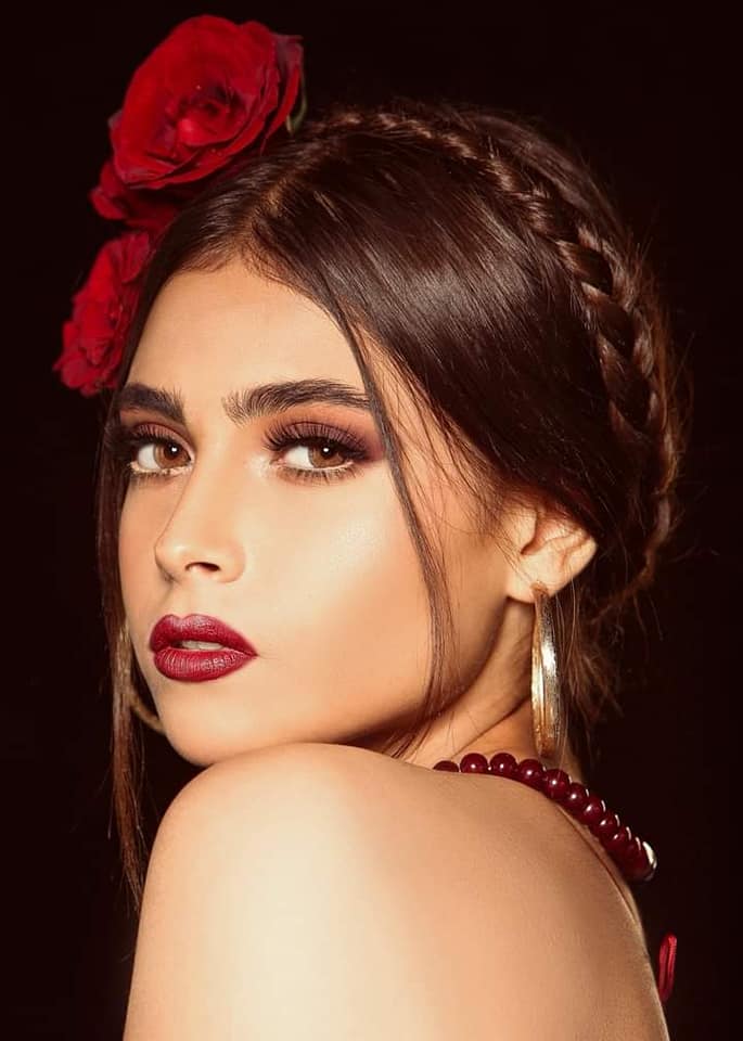 لوجين بسام  تتالق في احدث اطلالة بعدسة عمرالجوهري