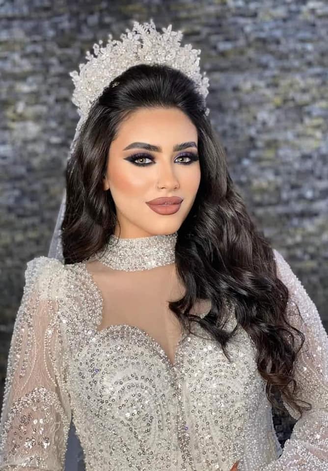 سلمى سامي تتوهج بالابيض في اطلالة جديدة