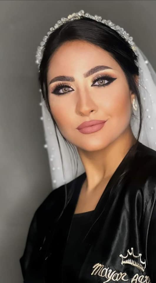 هدى تتالق في احدث اطلالة بلمسة ميار عارف