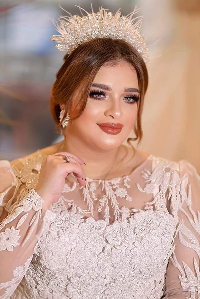 منة مصطفى تتوهج في احدث اطلالة بلمسة بسنت رشدي