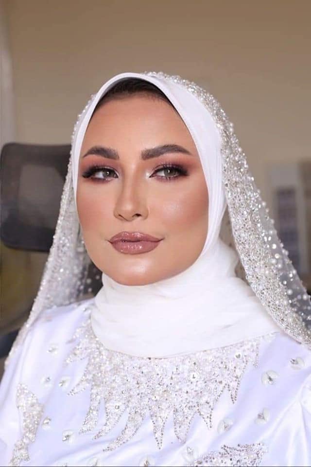 كاريمان فتحي تتالق في احدث اطلالة بلمسة ملك الناصر