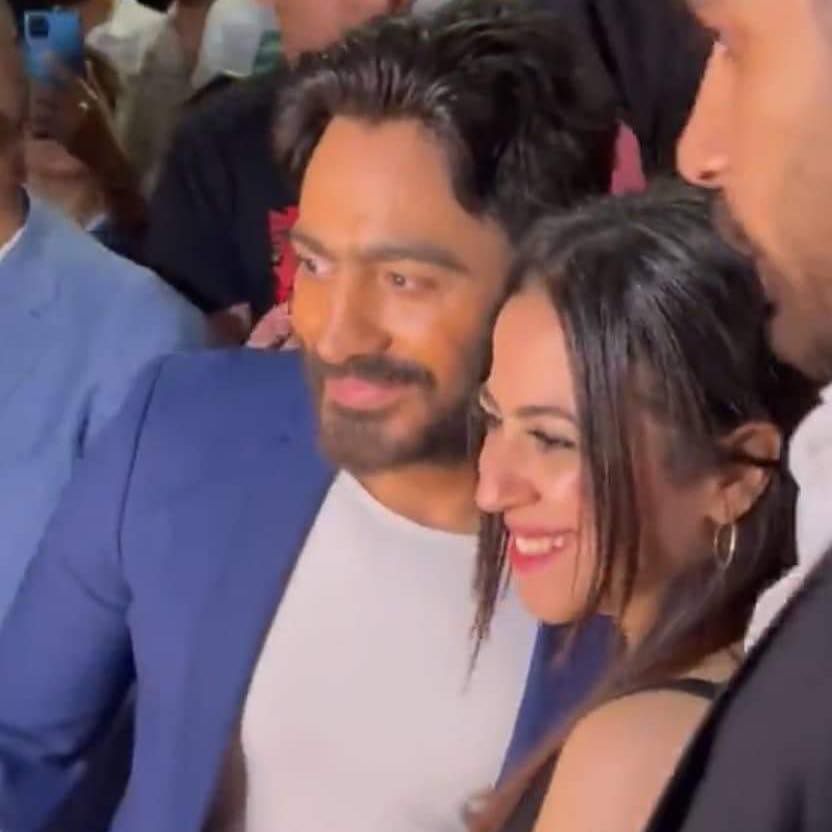 اسراء احمد تلفت الانظار في العرض الخاص لفيلم بحبك