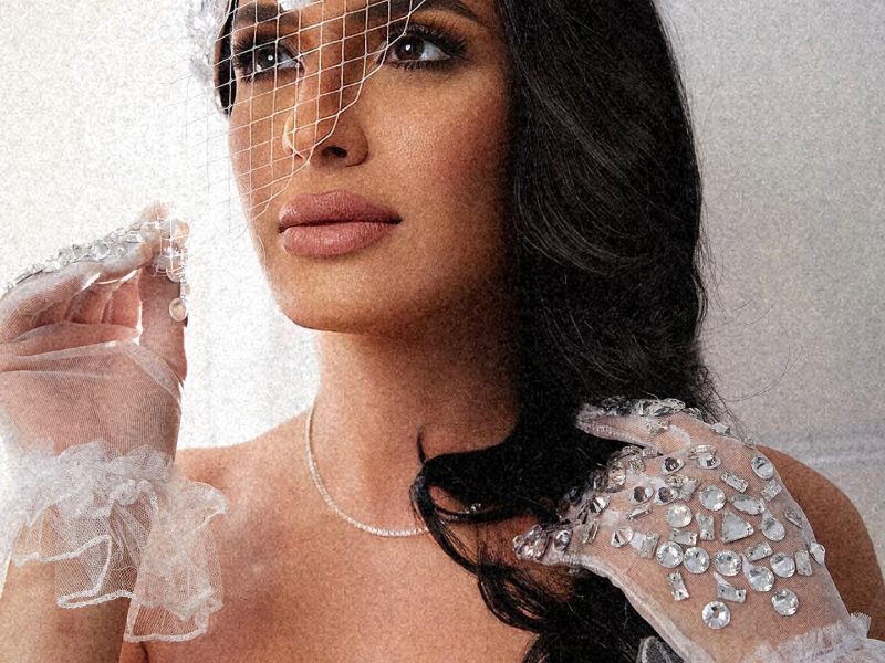 ياسمين كساب تخطف العيون بلمسة احمد حافظ