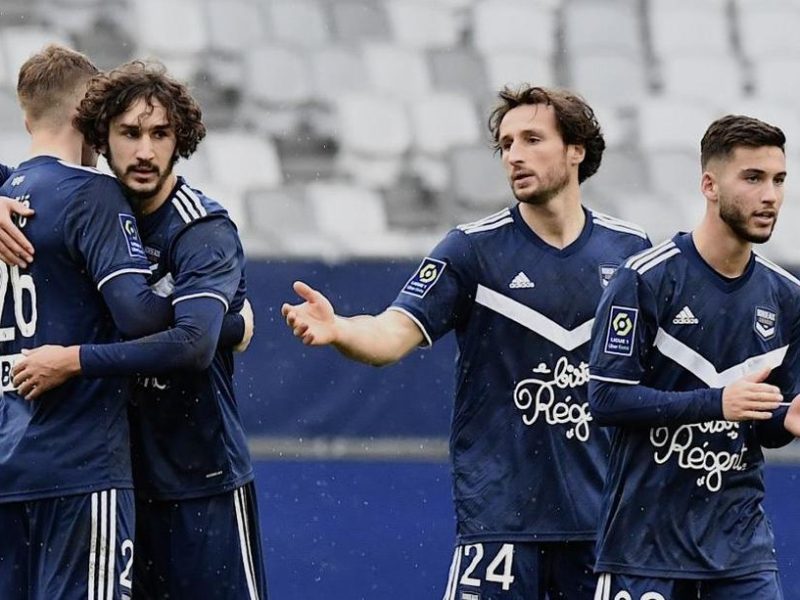 بوردو يحقق فوزا ثمينا على جانجون بالدوري الفرنسي للدرجة الثانية