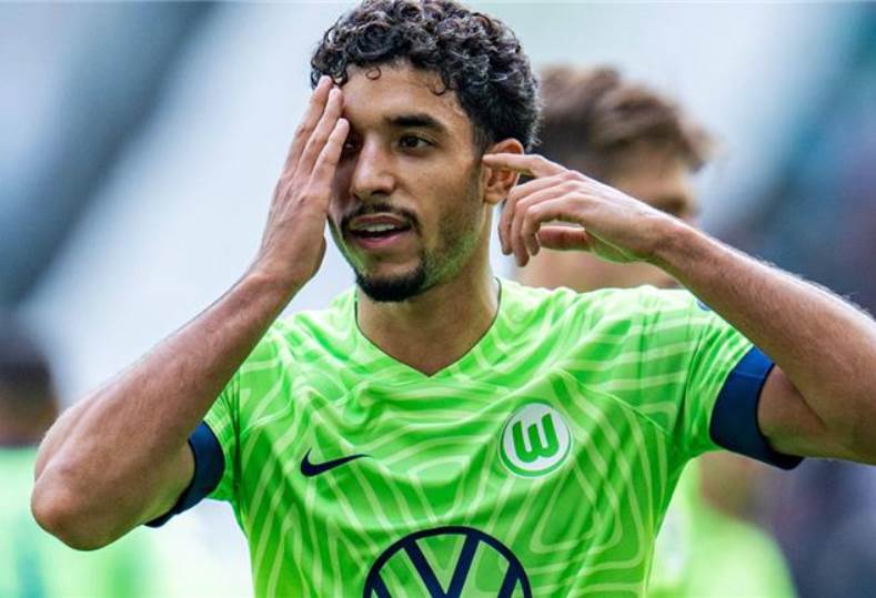 مرموش يشارك في انتصار فولفسبورج بالبوندزليجا