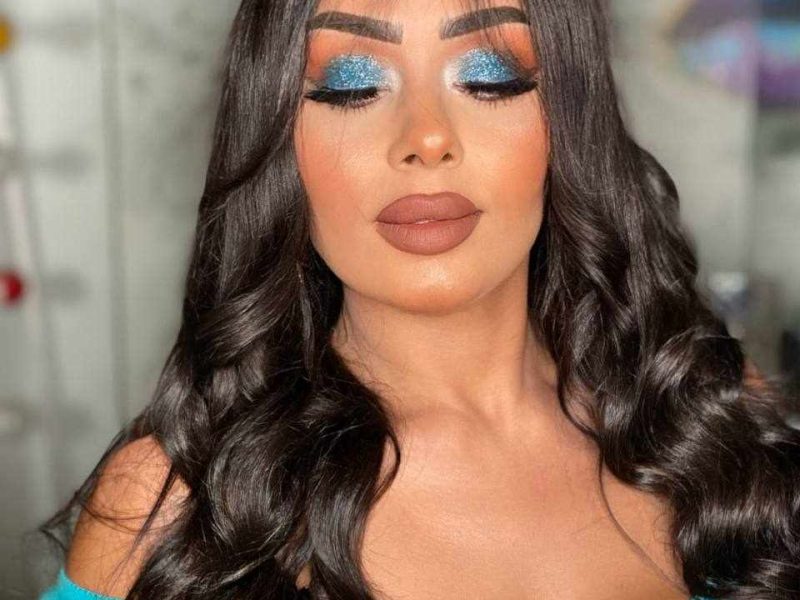 آسيا الهواري تخطف الانظار بلمسة طارق امين