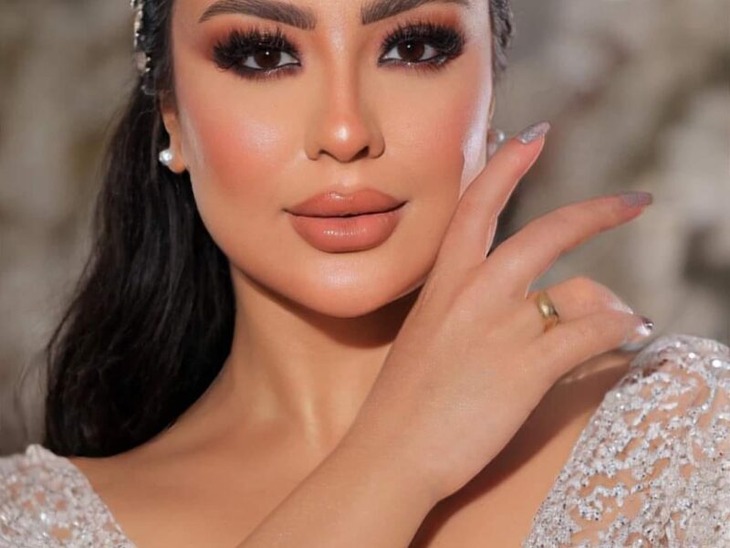 مي البغدادي تتألق في احدث جلسة بعدسة مينا جورج