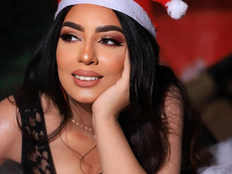 ميرو محمد تتألق بالكريسماس بعدسة محمد تيتو
