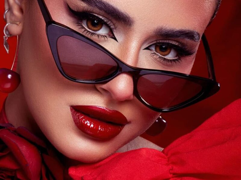 سلمى سامي تتزين بالاحمر في احدث ظهور بعدسة خالد صالح
