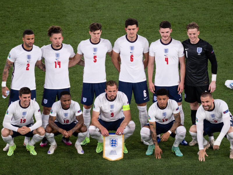 نجم الأهلي يقترب من الانضمام للمنتخب الإنجليزي