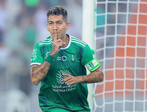 نجم اهلي جدة ينتقل الى صفوف السد القطري