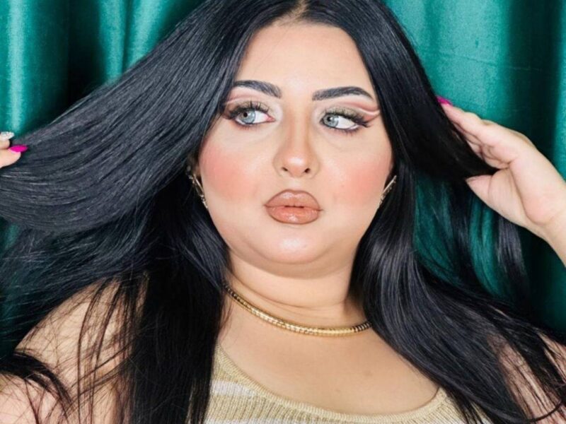 هيلاينا باسم تتألق في احدث ظهور بلمسة ديانا باسم