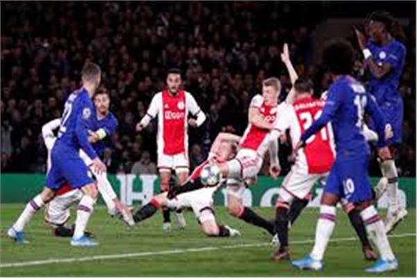 اياكس ينهي تحضيراته للقاء تشيلسي بدوري الأبطال