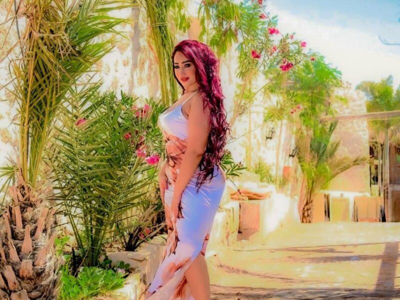 سندس.. أنوثة الإسكندرية في إيقاع راقص