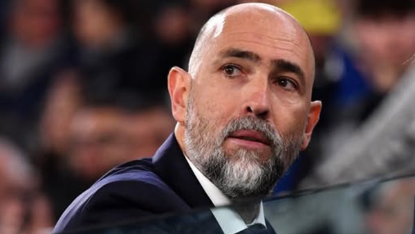 يوفنتوس يعلن إقالة مدربه ايجور ثيودور