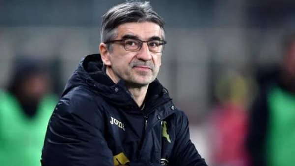 اتالانتا يقيل مدربه ايفان يوريتش من منصبه