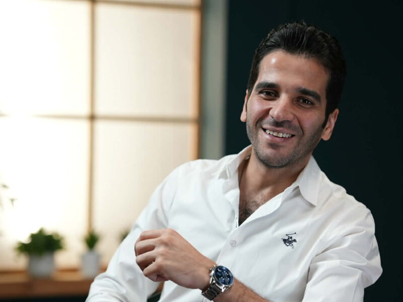 دكتور احمد شمس ينضم إلى مركز تجميل change me clinic