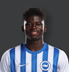 لاعب برايتون يتحدث عن فشل انتقاله إلى مانشستر يونايتد في الصيف الماضي