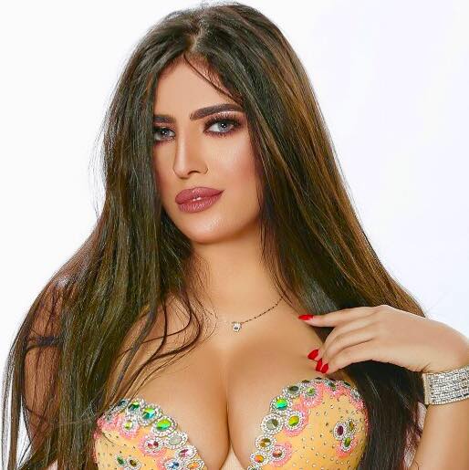 حضور نعيمة… رقة شرقية بروح عصرية