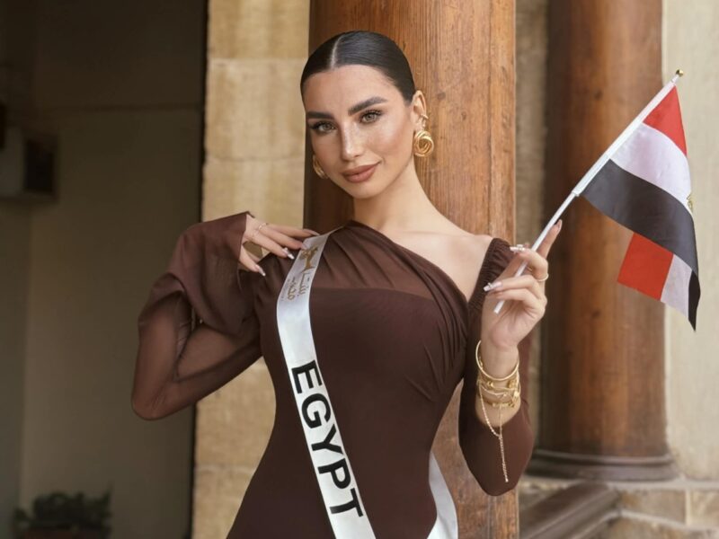 همت همام ملكة جمال مصر عالميًا 2025 تبرز الكنيسة المعلقة ضمن رسالتها لدعم السياحة الثقافية