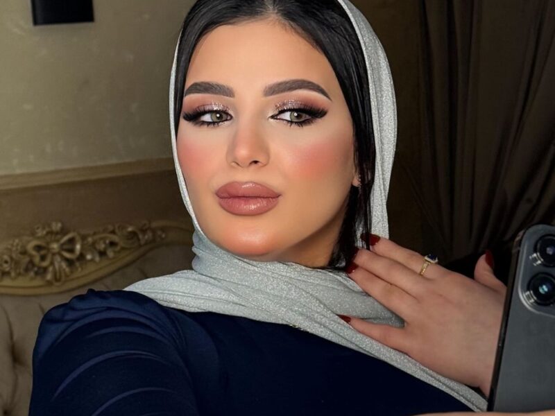 روفيدا احمد تتألق في إطلالة لافتة بلمسة زينب عاشور