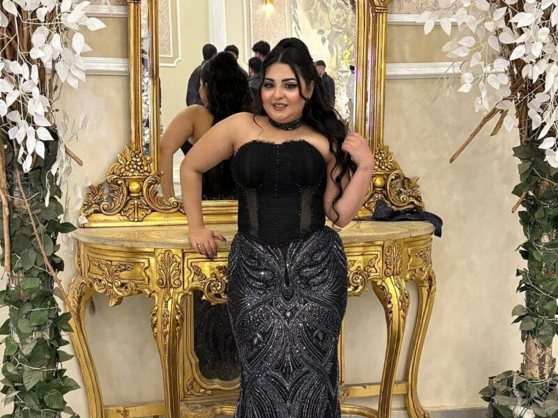 هيلاينا باسم تخطف الانظار بالفستان الاسود باحدث ظهور