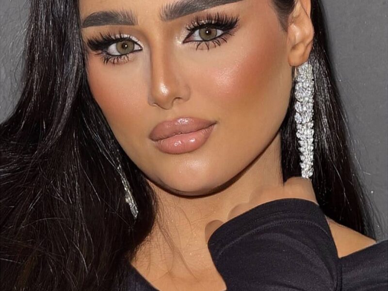 زهرة سليم تخطف الاضواء في ظهور ملفت بلمسة اسماء عادل