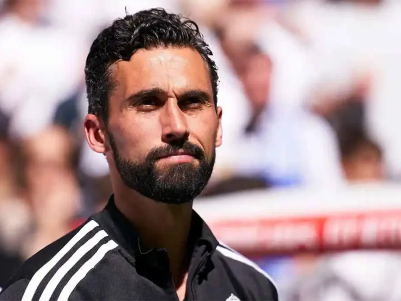 مدرب ريال مدريد السابق يقترب من تدريب فولهام
