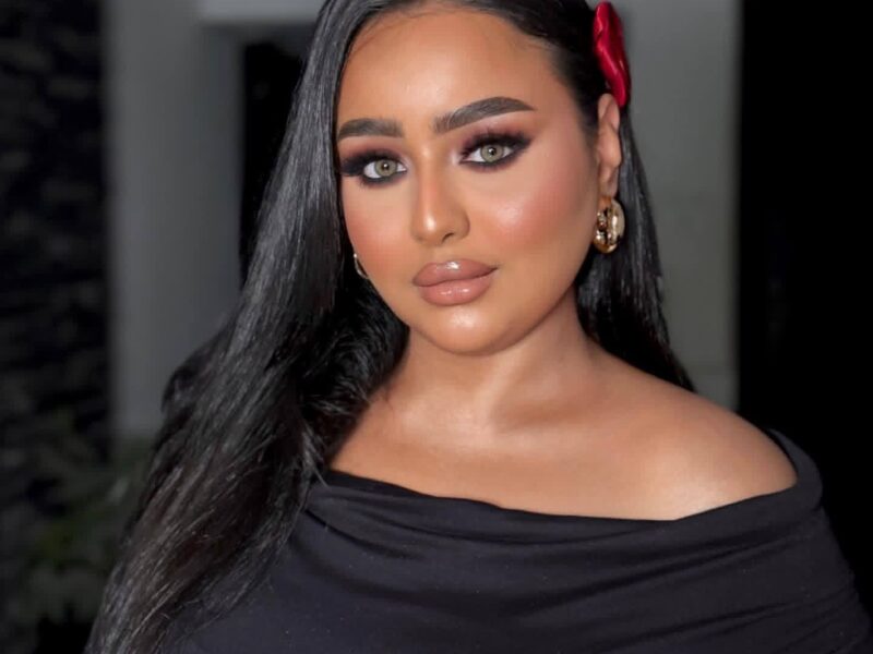 زهرة سليم تخطف الانظار بلمسة ايمان مجدي