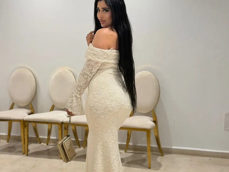 عيد ميلاد سعيد للفنانة الاستعراضية التونسية ريري.. أمنيات بعام جديد من التألق والنجاح