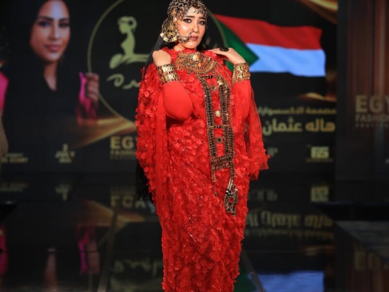 ايمي محمد تتألق في ظهور لافت بمهرجان ايجي فاشون