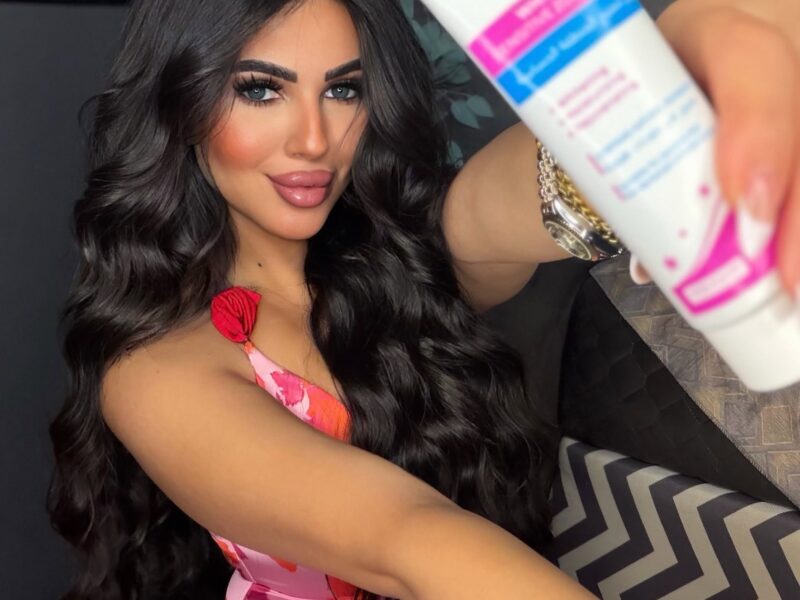 فرحة مجدي تروج لمنتج Enty في احدث ظهور