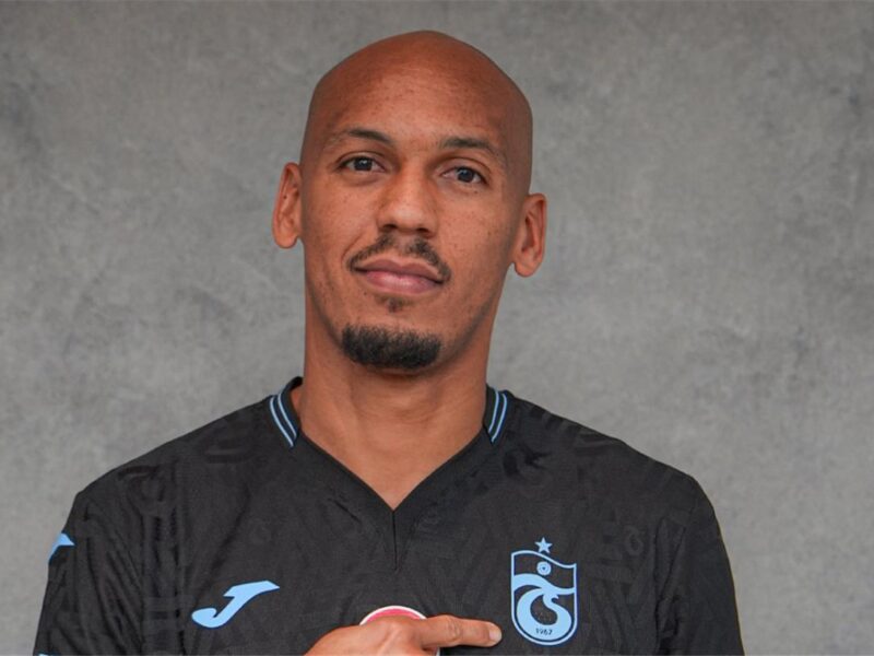 لاعب الاتحاد السابق على أعتاب الانتقال لطرابزون